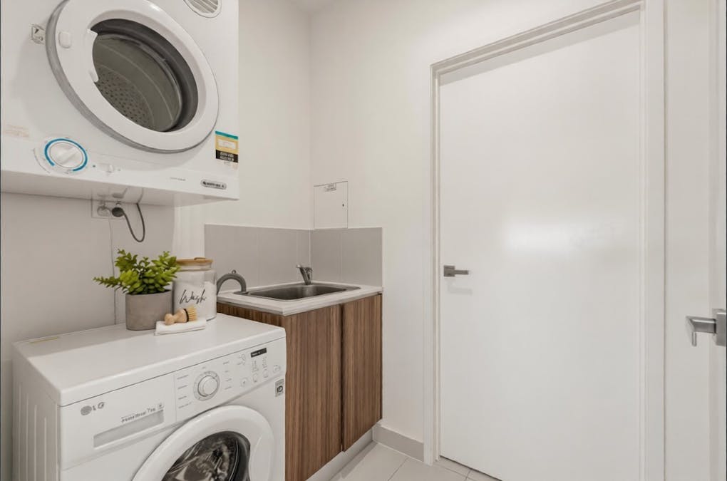 8/34-36 Gregory Street, North Ward, QLD, 4810 - Image 11