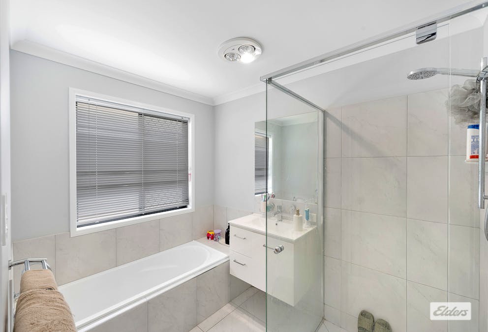 50 Fitzroy Avenue, Clinton, QLD, 4680 - Image 12