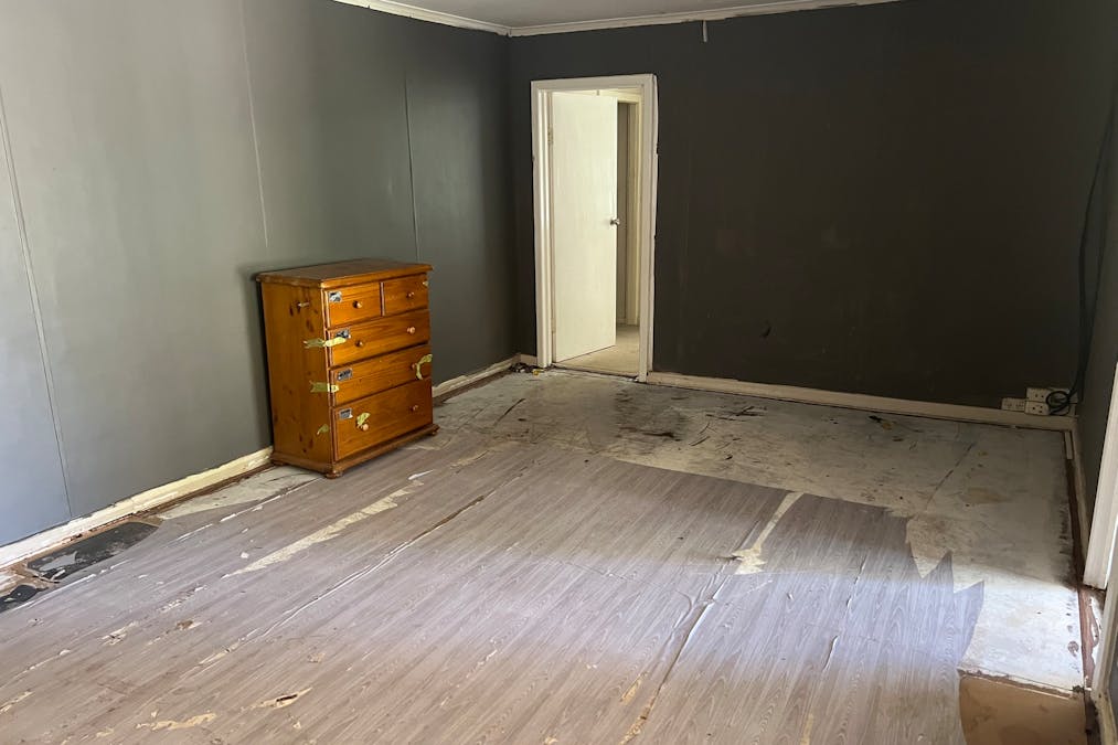 8 Longhurst Street, Narembeen, WA, 6369 - Image 10