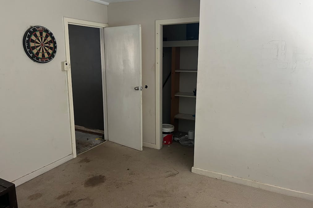 8 Longhurst Street, Narembeen, WA, 6369 - Image 7