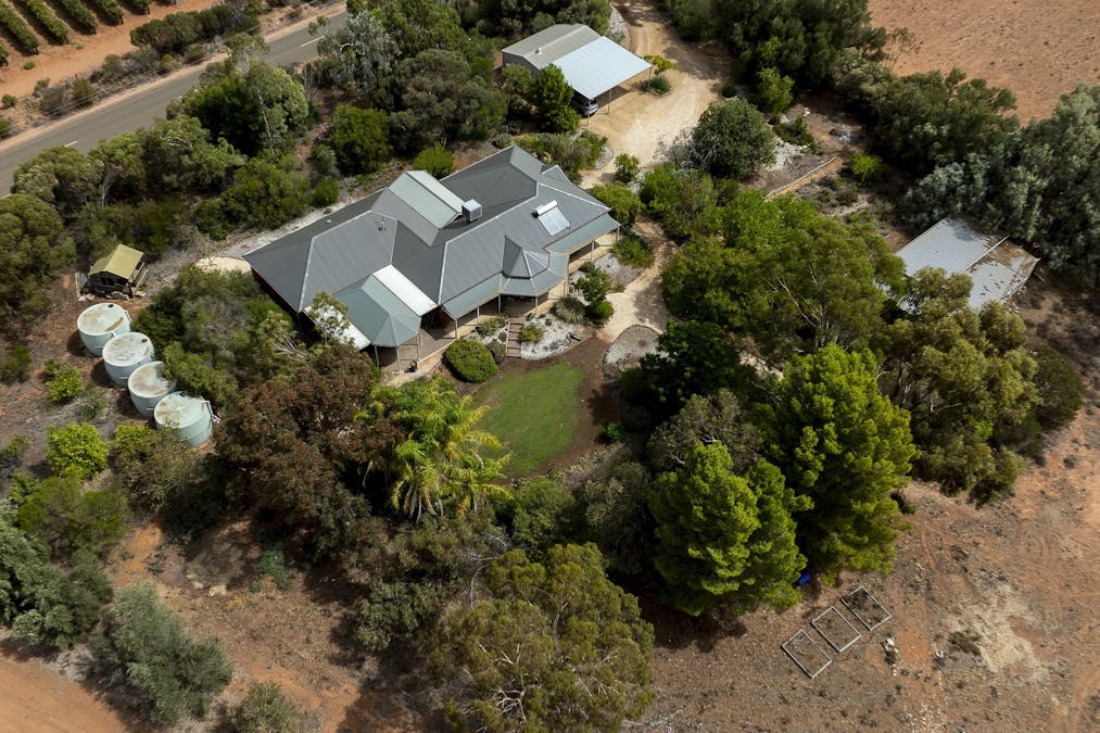 30 Hoffman Road, Loveday, SA, 5345 - Image 2