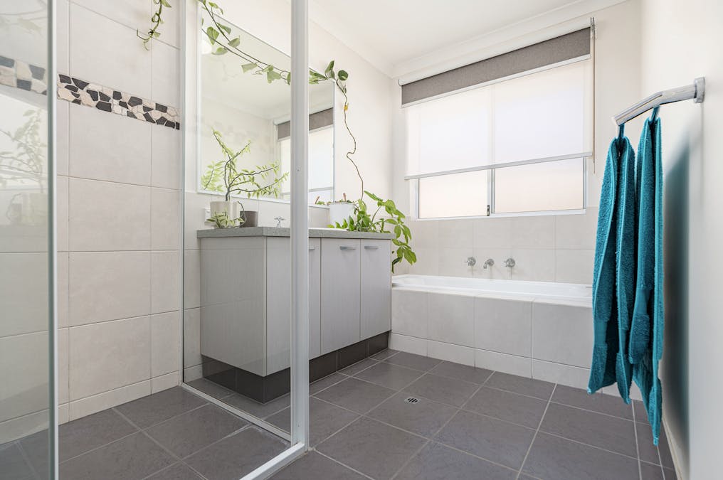 2 Poseidon Way, Glenfield, WA, 6532 - Image 18