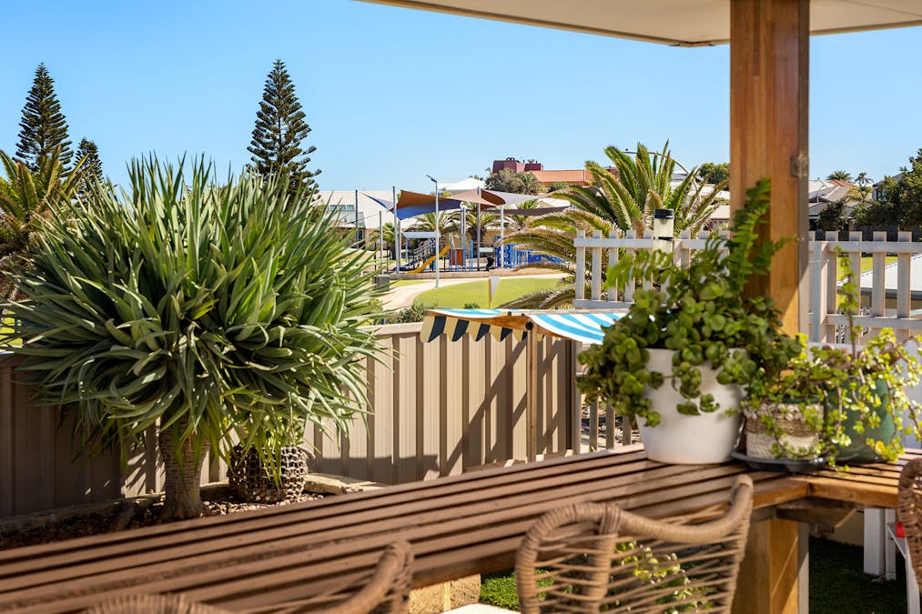 2 Poseidon Way, Glenfield, WA, 6532 - Image 25