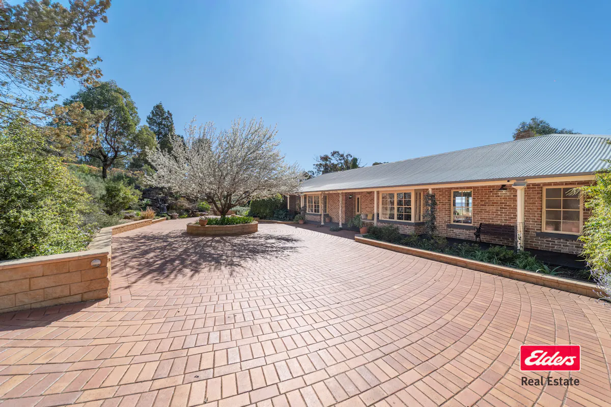 2L Bungoona Road — photo 3 of 30