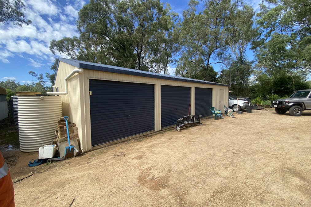 42 Brookside Place, Postmans Ridge, QLD, 4352 - Image 3