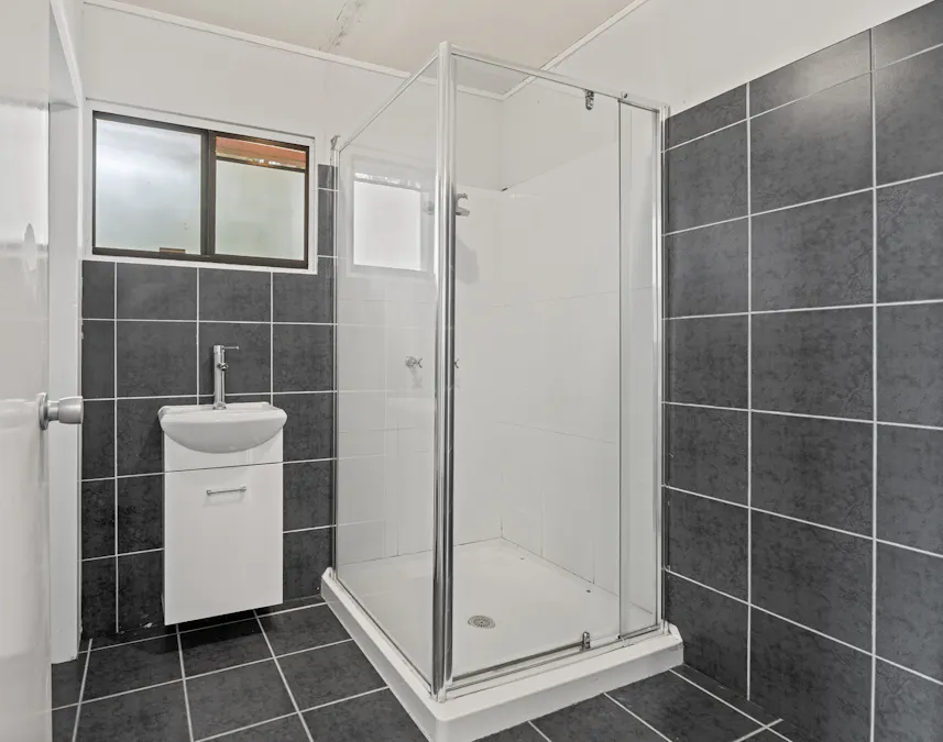 42 Brookside Place, Postmans Ridge, QLD, 4352 - Image 22