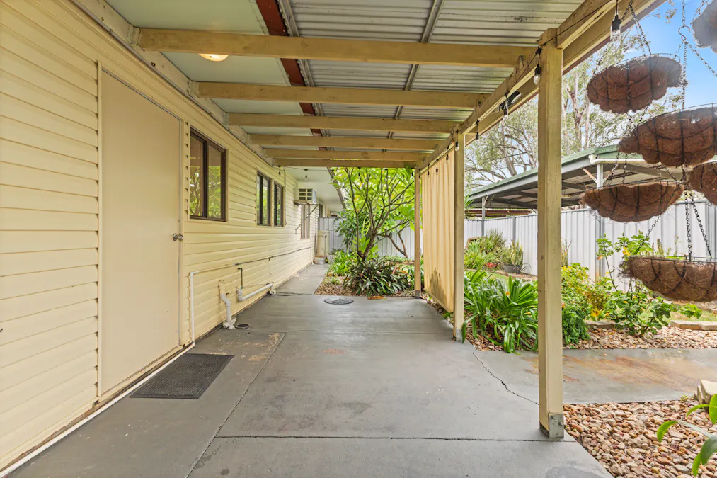 42 Brookside Place, Postmans Ridge, QLD, 4352 - Image 17