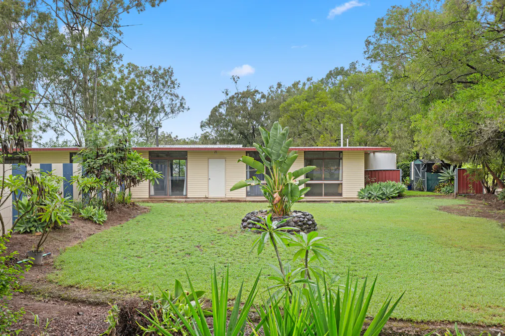 42 Brookside Place, Postmans Ridge, QLD, 4352 - Image 2