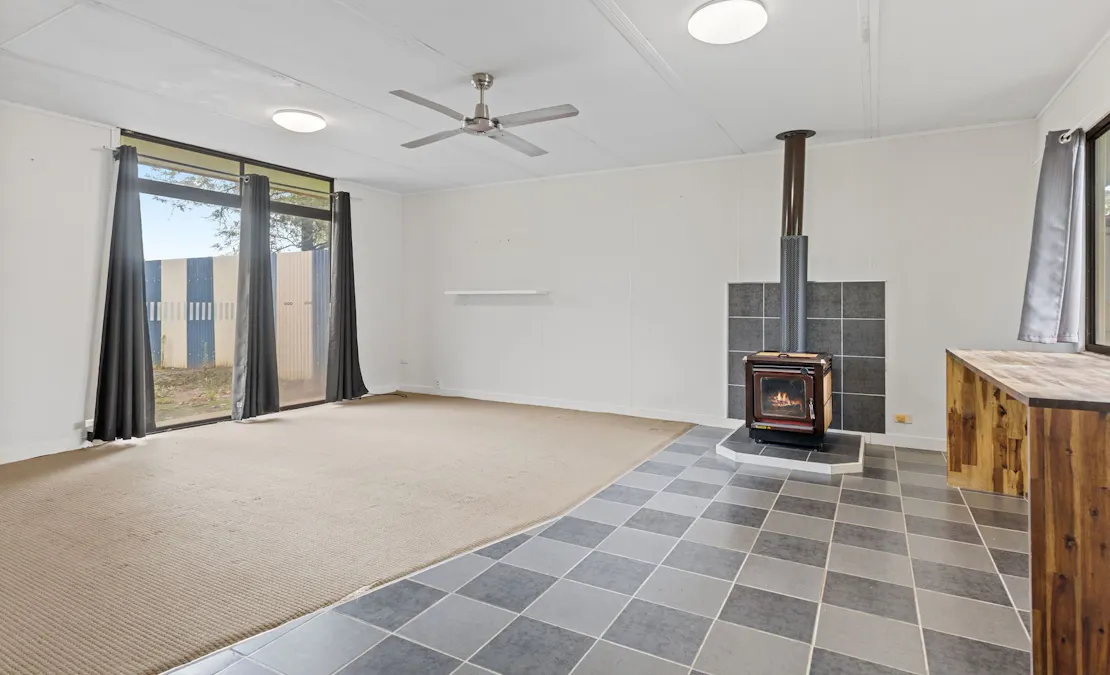 42 Brookside Place, Postmans Ridge, QLD, 4352 - Image 20