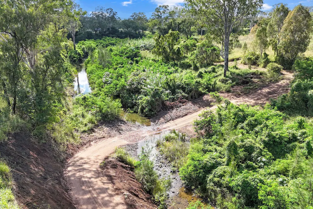 42 Brookside Place, Postmans Ridge, QLD, 4352 - Image 25