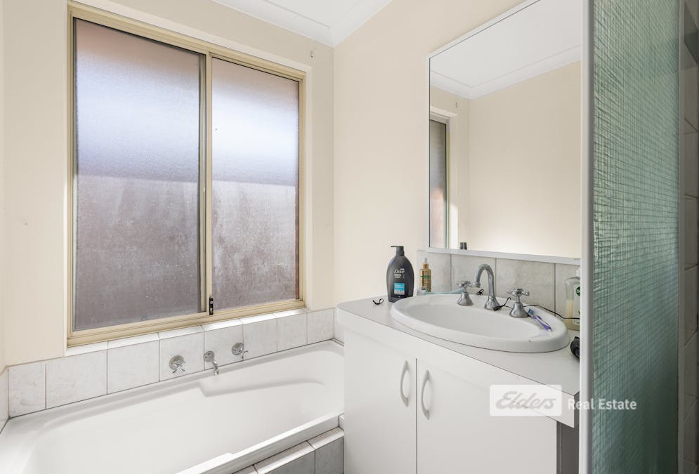 4 Clematis Lane, Glen Iris, WA, 6230 - Image 12