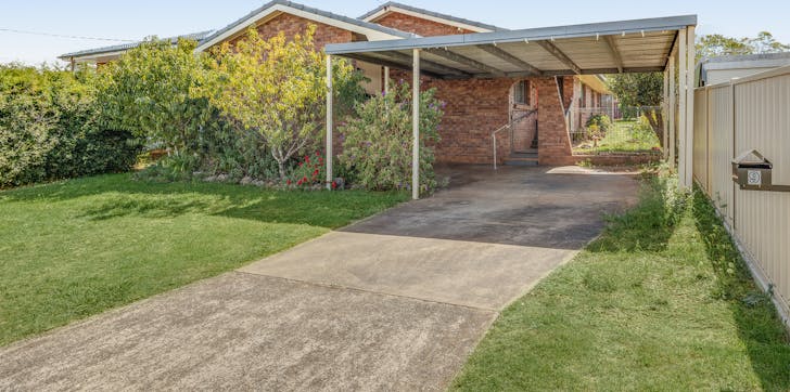 9 Greyfriars Street, Rockville, QLD, 4350 - Image 1