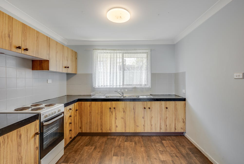 16 Schultz Street, Kearneys Spring, QLD, 4350 - Image 3