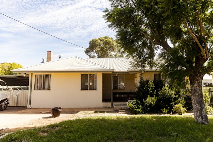 9 Boyd Street, Merredin, WA, 6415 - Image 1