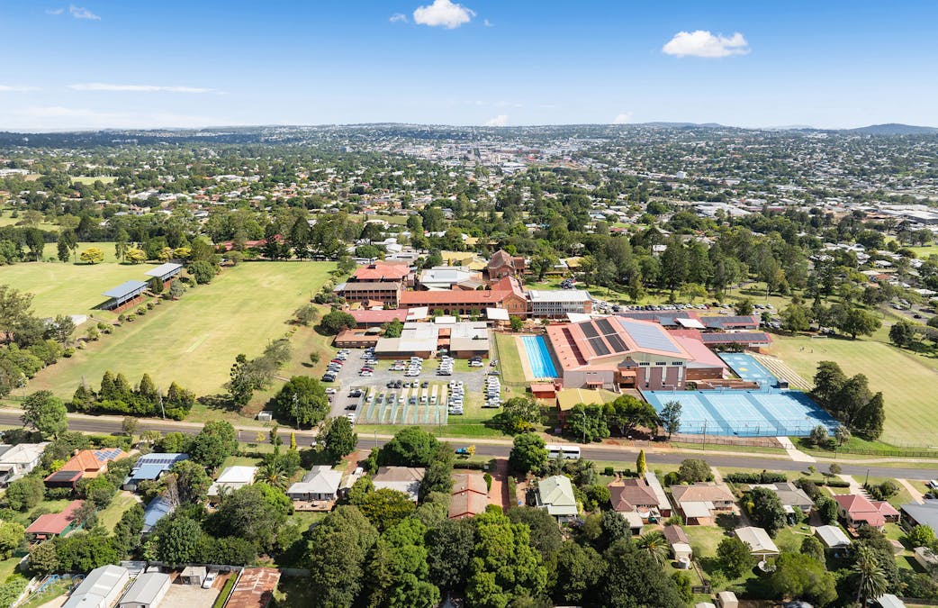 49 Kate Street, Harlaxton, QLD, 4350 - Image 2