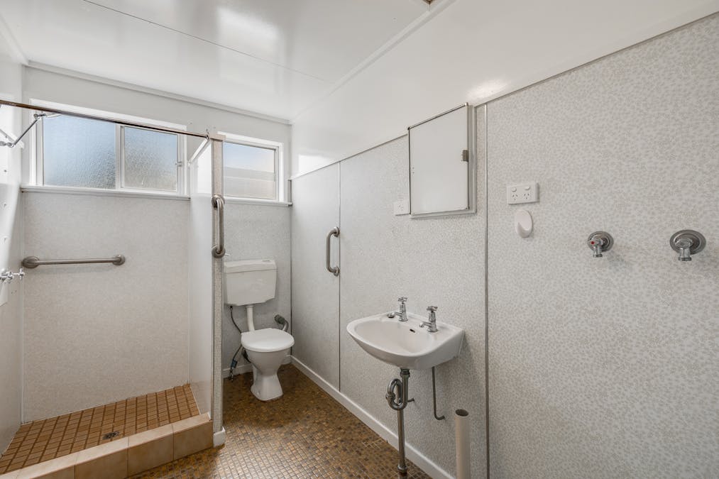 33 Isabel Street, Toowoomba City, QLD, 4350 - Image 8