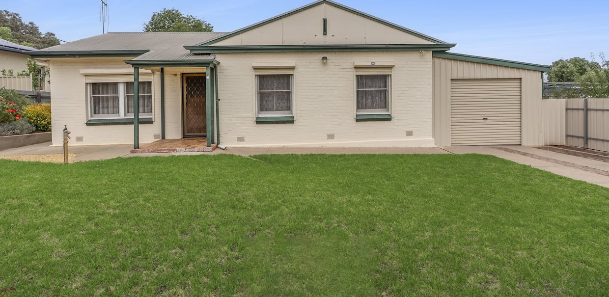 38 Acacia Avenue, Loxton, SA, 5333 - Image 1