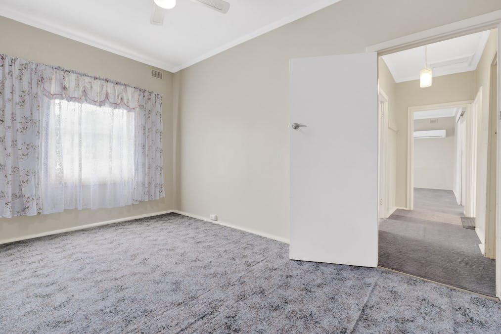 38 Acacia Avenue, Loxton, SA, 5333 - Image 6