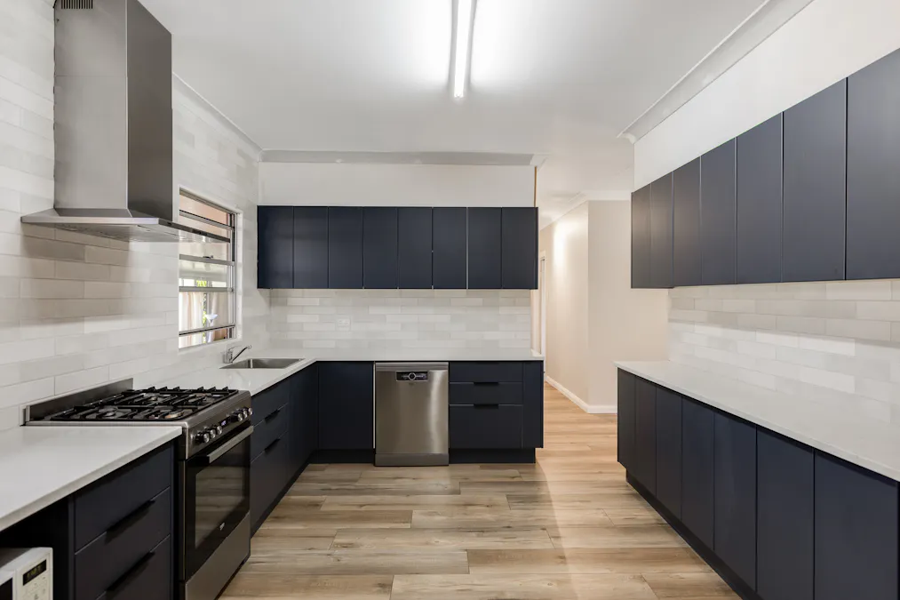 24 Boyd Street, Wilsonton, QLD, 4350 - Image 2