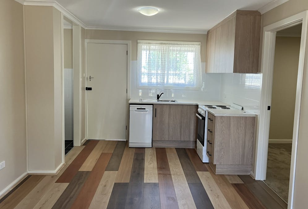 2/13 Pethick Street, Naracoorte, SA, 5271 - Image 2