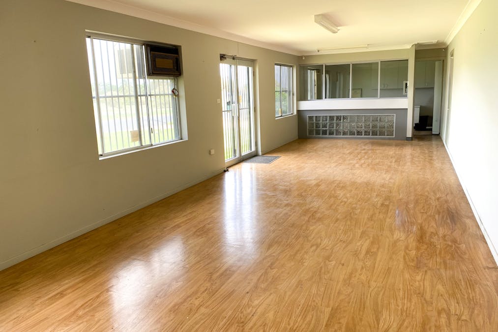 1/62 Mountbatten Drive, Dubbo, NSW, 2830 - Image 2