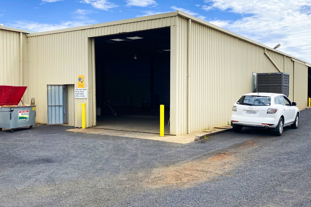 1/62 Mountbatten Drive, Dubbo, NSW, 2830 - Image 11