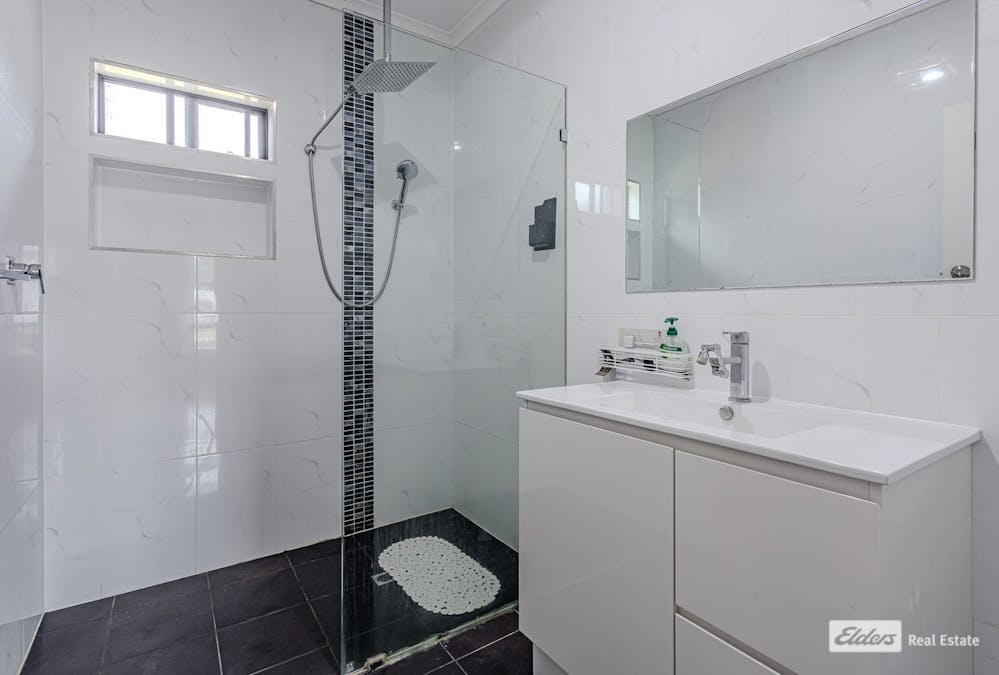 6 Pine Grove, Naracoorte, SA, 5271 - Image 4