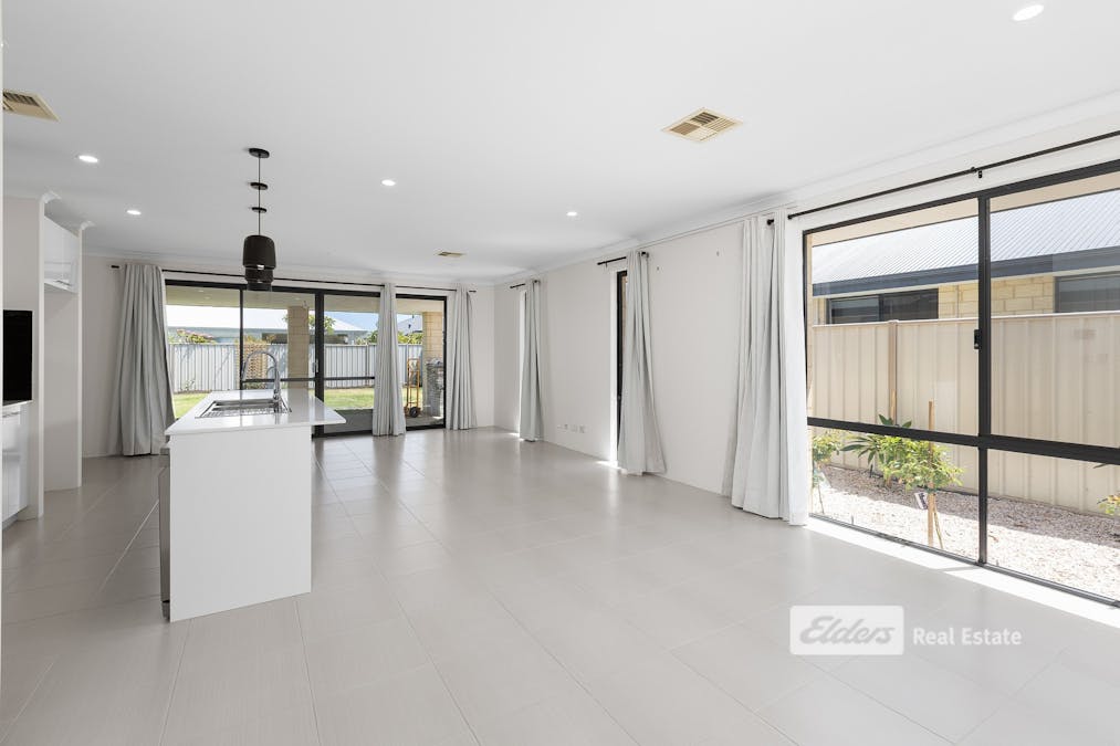 36 Solstice Way, Australind, WA, 6233 - Image 2