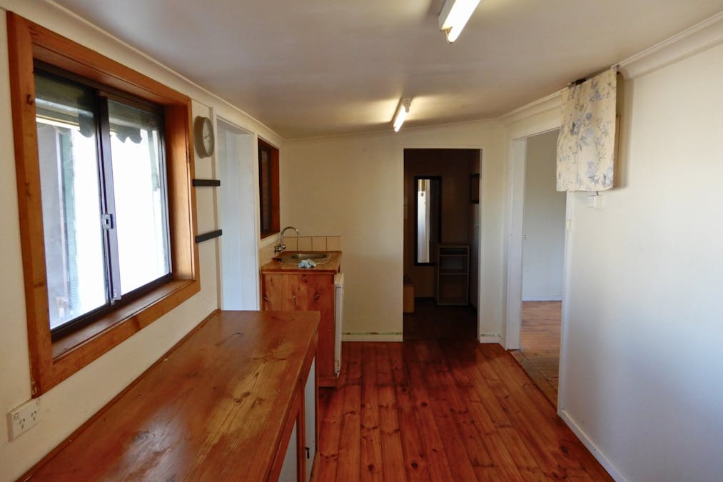 51 Salom Street, Bordertown, SA, 5268 - Image 8