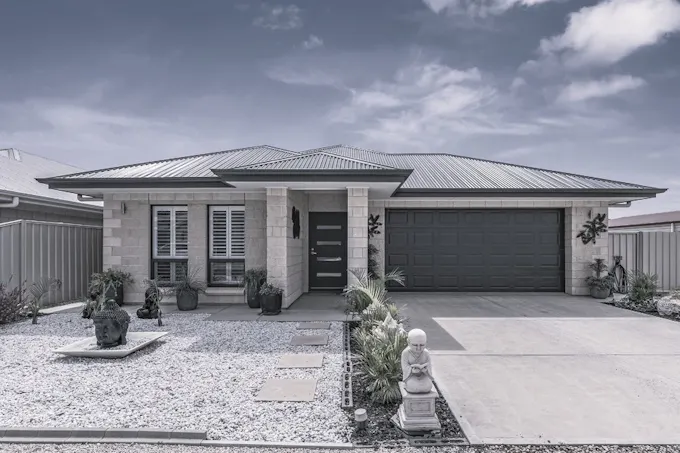 14 Schick Street, Loxton, SA, 5333 - Image 1