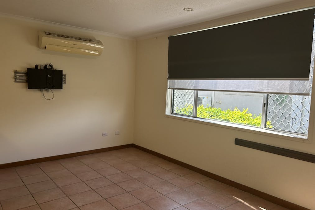 3/141 Auckland Street, Gladstone Central, QLD, 4680 - Image 5