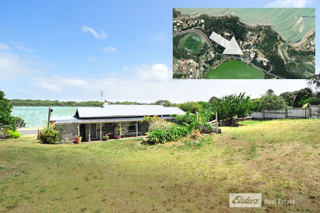 51 Main Road — photo from Elders Real Estate Robe