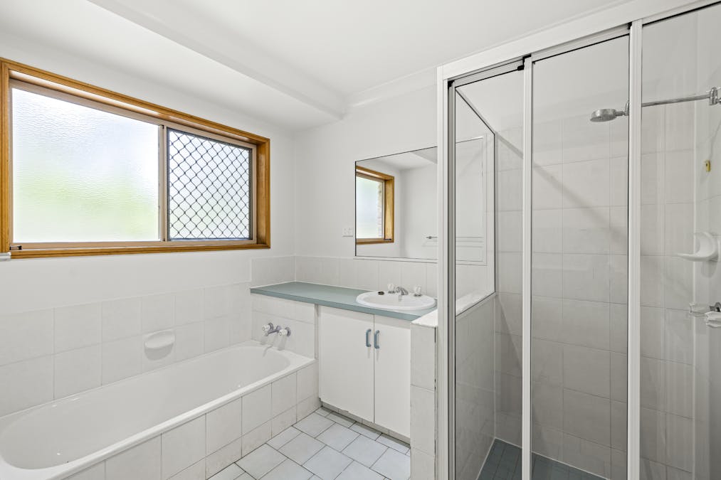 1127 Ruthven Street Street, Kearneys Spring, QLD, 4350 - Image 12