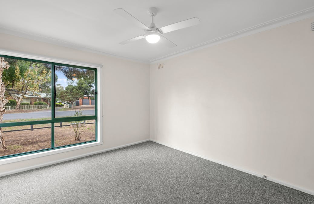 15 & 15A Gobur Street, Euroa, VIC, 3666 - Image 5