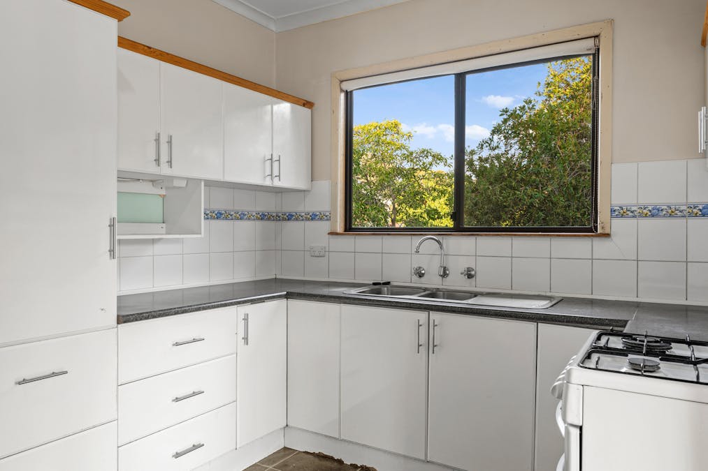 15 & 15A Gobur Street, Euroa, VIC, 3666 - Image 13