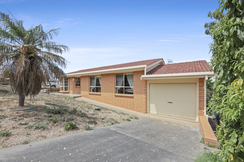 3 Buffalo Court, Encounter Bay, SA, 5211 - Image 2