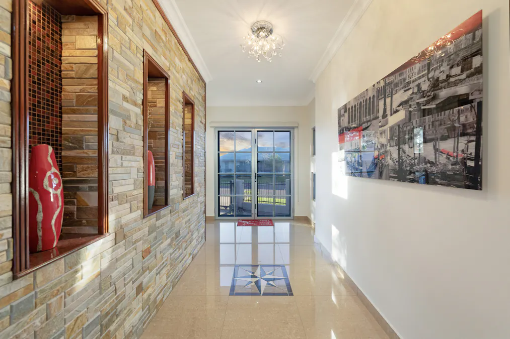 6 Malilma Court, Lyons, NT, 0810 - Image 2