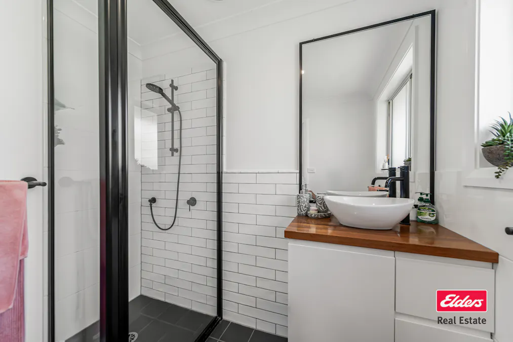 8 Loch Lomond Way, Dubbo, NSW, 2830 - Image 13