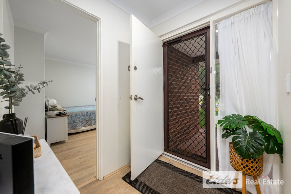 5 Latania Grove, Warnbro, WA, 6169 - Image 3