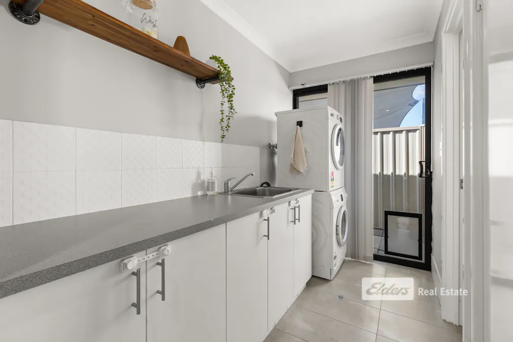 46 Jupiter Drive, Australind, WA, 6233 - Image 17