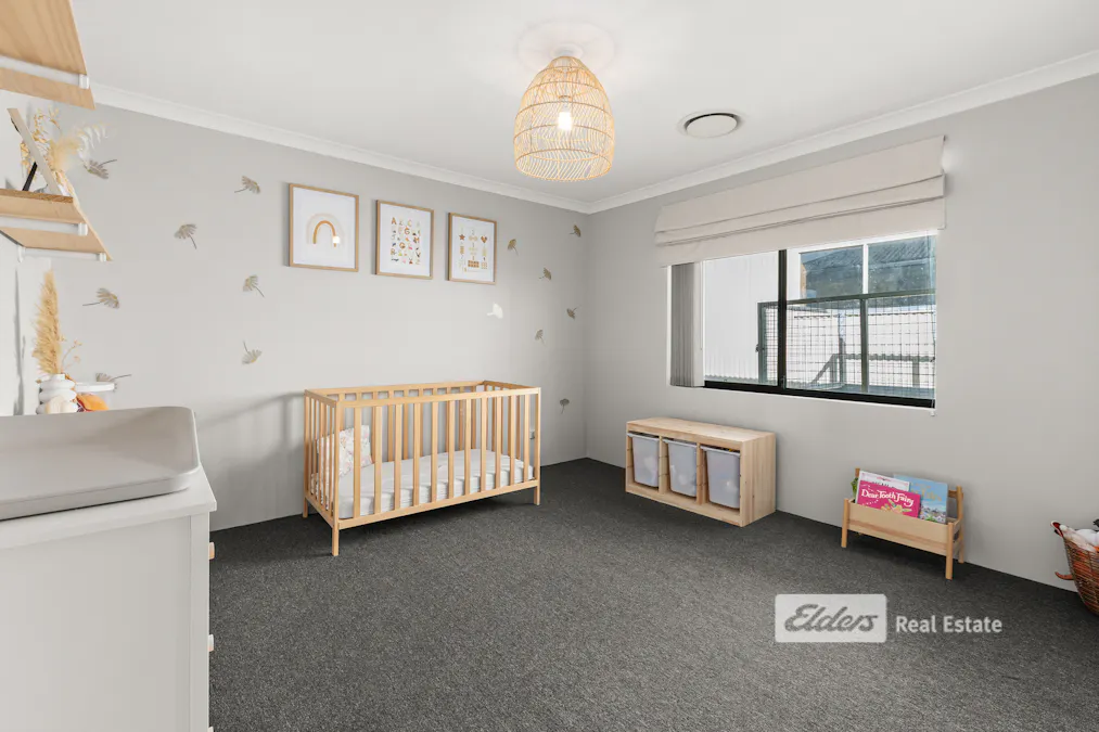 46 Jupiter Drive, Australind, WA, 6233 - Image 13