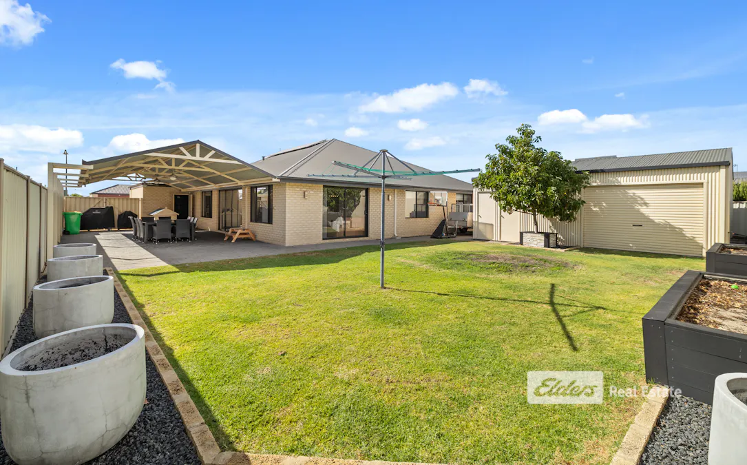 46 Jupiter Drive, Australind, WA, 6233 - Image 19