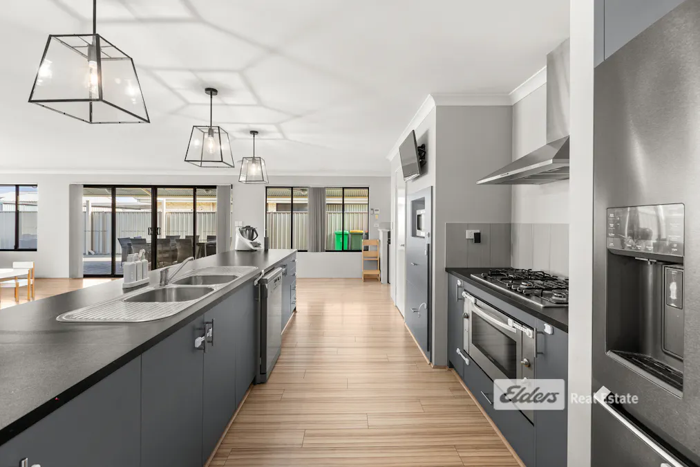 46 Jupiter Drive, Australind, WA, 6233 - Image 5