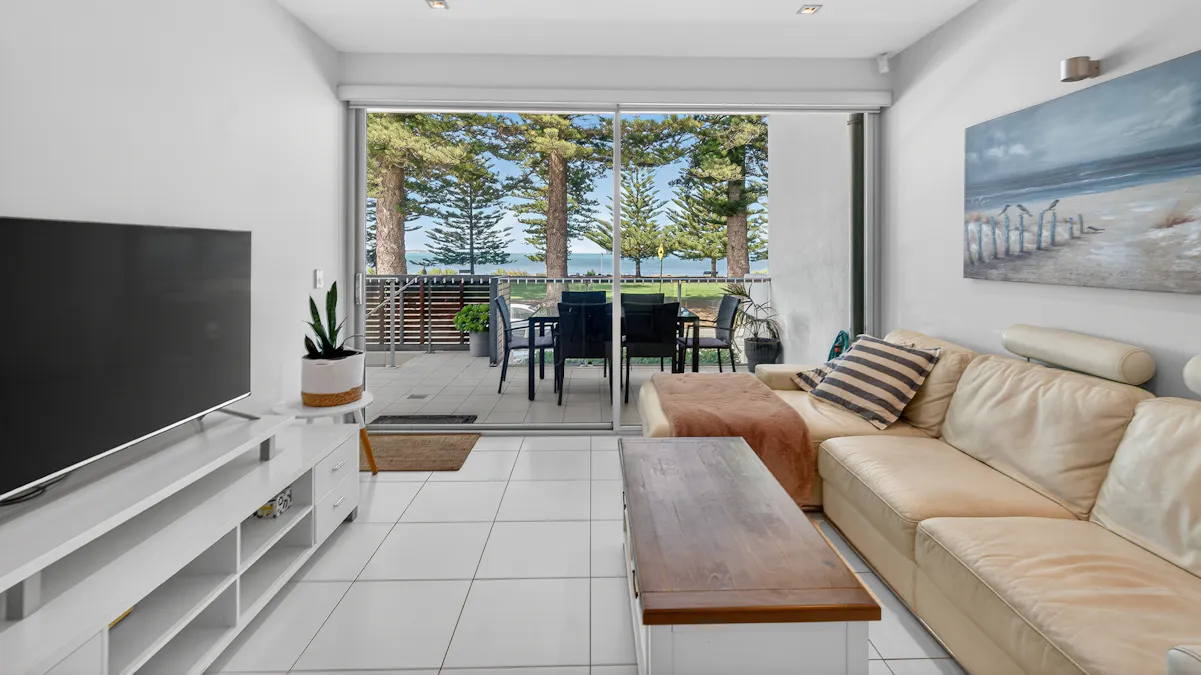 10/2-5 Flinders Parade, Victor Harbor, SA, 5211 - Image 6