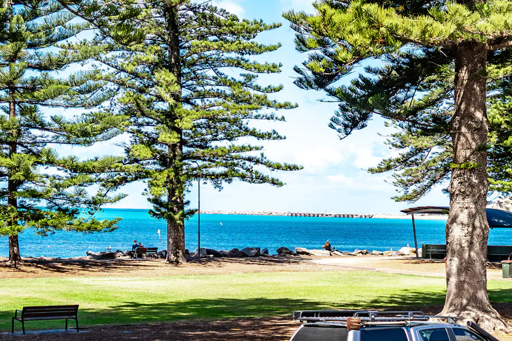 10/2-5 Flinders Parade, Victor Harbor, SA, 5211 - Image 3