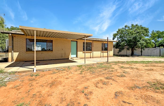 76-78 Louth Road, Cobar, NSW, 2835 - Image 1