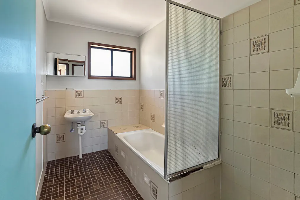 76-78 Louth Road, Cobar, NSW, 2835 - Image 11