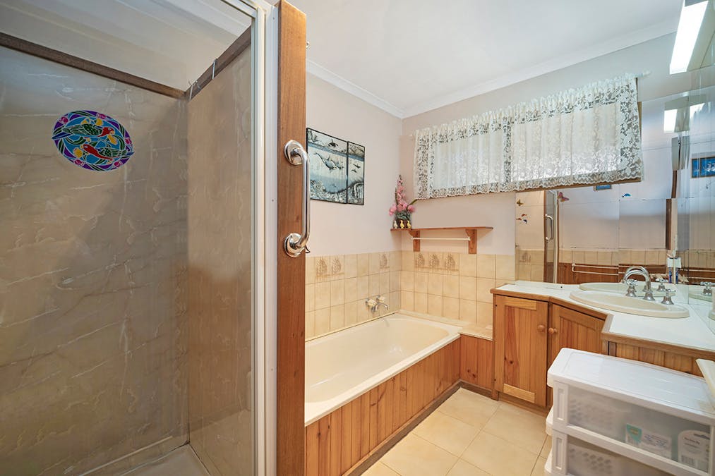 118-120 Kenny Street, Hamilton, VIC, 3300 - Image 7