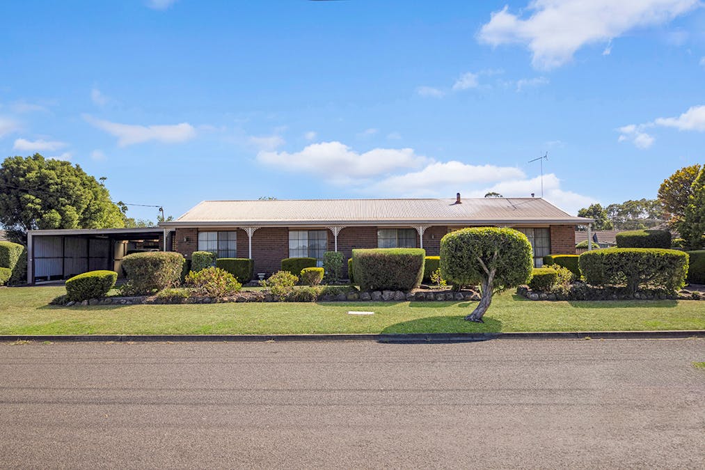 118-120 Kenny Street, Hamilton, VIC, 3300 - Image 1