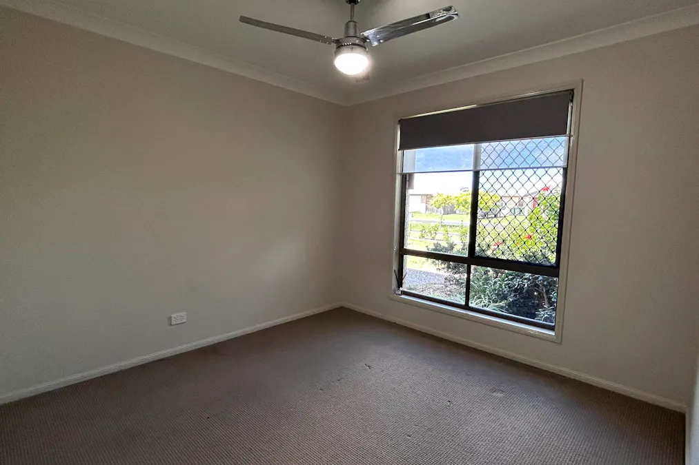 22 Diggers Drive, Dalby, QLD, 4405 - Image 12